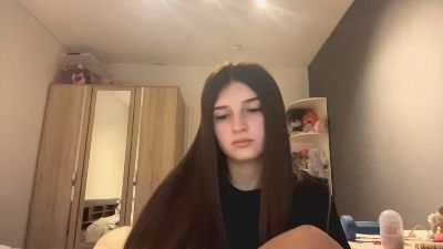 LaviniaStolze live cam on Cam4
