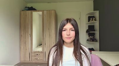 LaviniaStolze live cam on Cam4