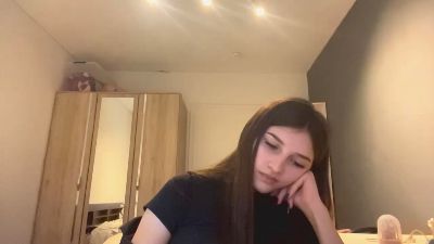 LaviniaStolze live cam on Cam4