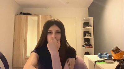 LaviniaStolze live cam on Cam4