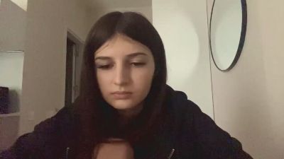 LaviniaStolze live cam on Cam4