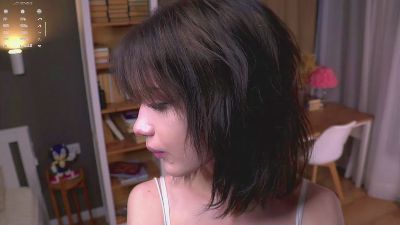 LavonaTrott live cam on Cam4