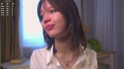 LavonaTrott live cam on Cam4