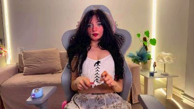 LavonaVanderau live cam on Cam4