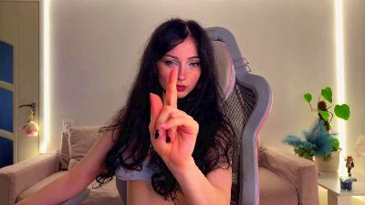 LavonaVanderau live cam on Cam4