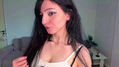 LavonaVanderau live cam on Cam4