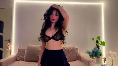 LavonaVanderau live cam on Cam4