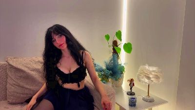 LavonaVanderau live cam on Cam4