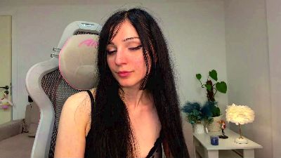 LavonaVanderau live cam on Cam4