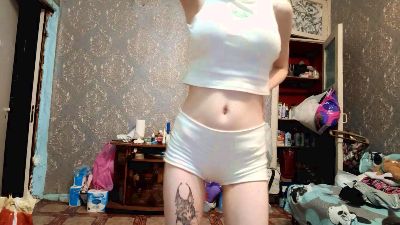 LawanaHives live cam on Cam4