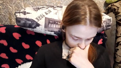 LawanaHives live cam on Cam4