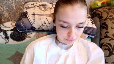LawanaHives live cam on Cam4