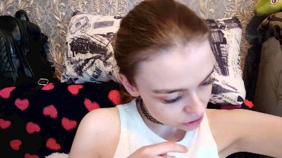 LawanaHives live cam on Cam4