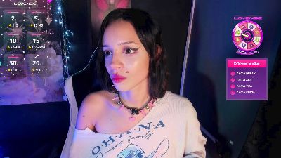 LaxiViolet live cam on Cam4