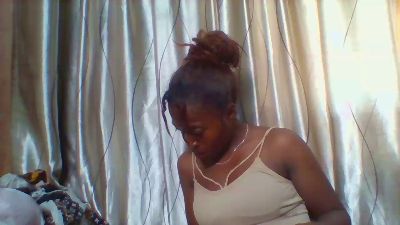 Layka live cam on Cam4