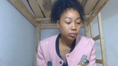 Laykah live cam on Cam4