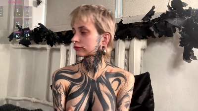 LaylaBortner live cam on Cam4