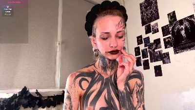 LaylaBortner live cam on Cam4