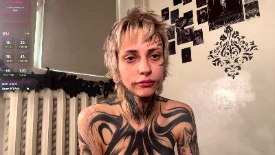 LaylaBortner live cam on Cam4