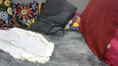 LaylaTheLeopard live cam on Cam4