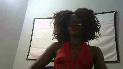 LaylaTheLeopard live cam on Cam4