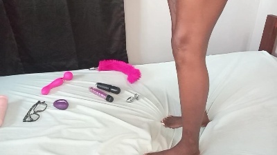 LaylaTheLeopard live cam on Cam4