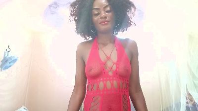 LaylaTheLeopard live cam on Cam4