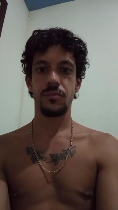 Lccarioca live cam on Cam4