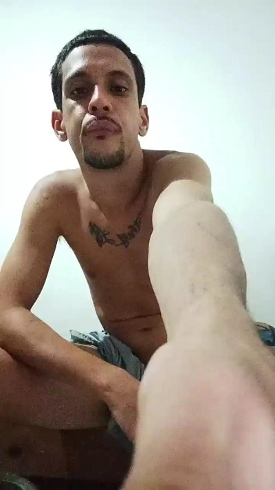 Lccarioca live cam on Cam4
