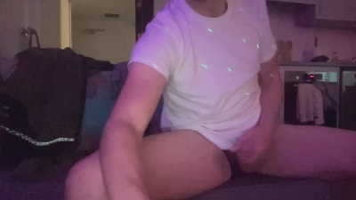Ldngymjock live cam on Cam4