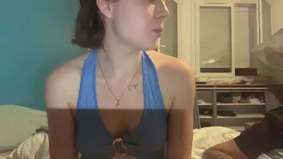 Lea_martin live cam on Cam4