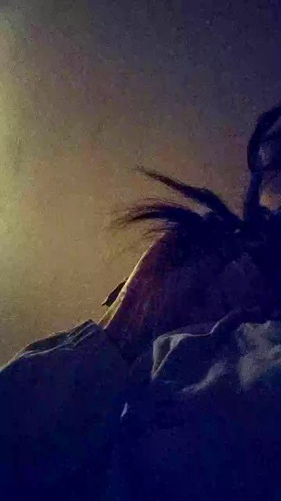 Leaberry live cam on Cam4