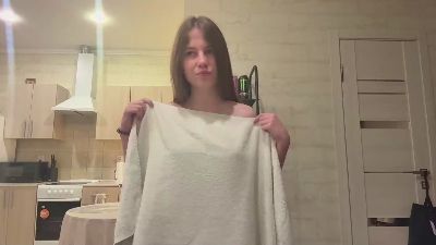 LeahDoebler live cam on Cam4