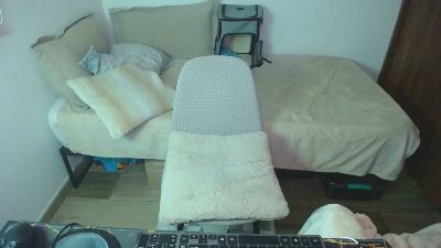 Lealboy live cam on Cam4