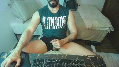 Lealboy live cam on Cam4