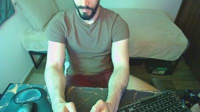 Lealboy live cam on Cam4