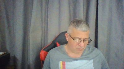 Leandrinho1974 live cam on Cam4