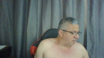 Leandrinho1974 live cam on Cam4