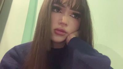 LeannGuyott live cam on Cam4