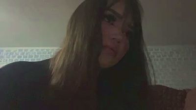 LeannGuyott live cam on Cam4