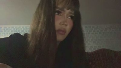 LeannGuyott live cam on Cam4