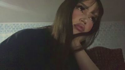 LeannGuyott live cam on Cam4