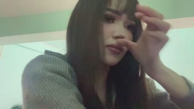 LeannGuyott live cam on Cam4