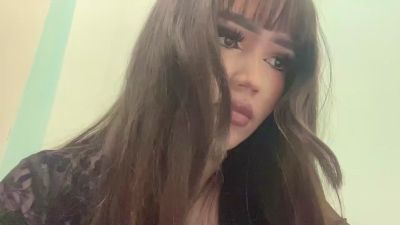 LeannGuyott live cam on Cam4