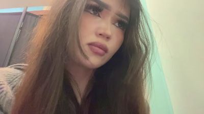 LeannGuyott live cam on Cam4