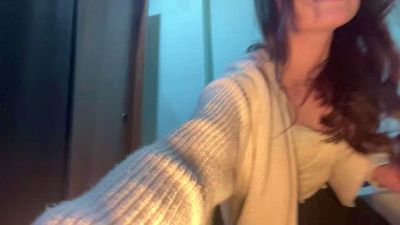 LeannGuyott live cam on Cam4