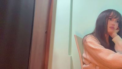 LeannGuyott live cam on Cam4