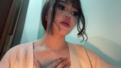LeannGuyott live cam on Cam4