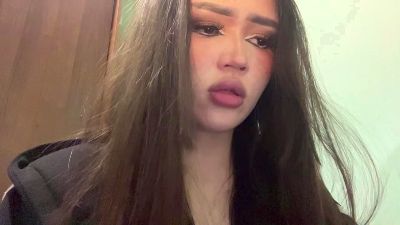 LeannGuyott live cam on Cam4