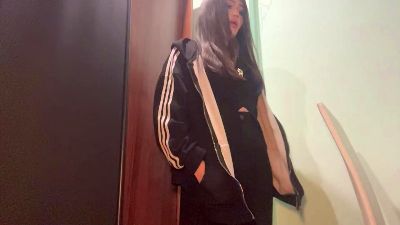LeannGuyott live cam on Cam4